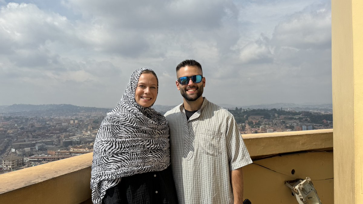 The_Dave_Mani's tweet photo. The Gaddafi Mosque is by far the best place to enjoy the views of Kampala and the 7 hills. 🇺🇬😎 #kampala #uganda https://t.co/VyU4W2Zr8O
