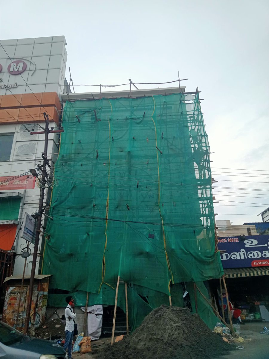 #Thanjavur : New Jewellery Shop 🏗️ U/C.

📍Opp to OBS Commercial Complex

#Tanjore | 📸 @NewThanjavur .