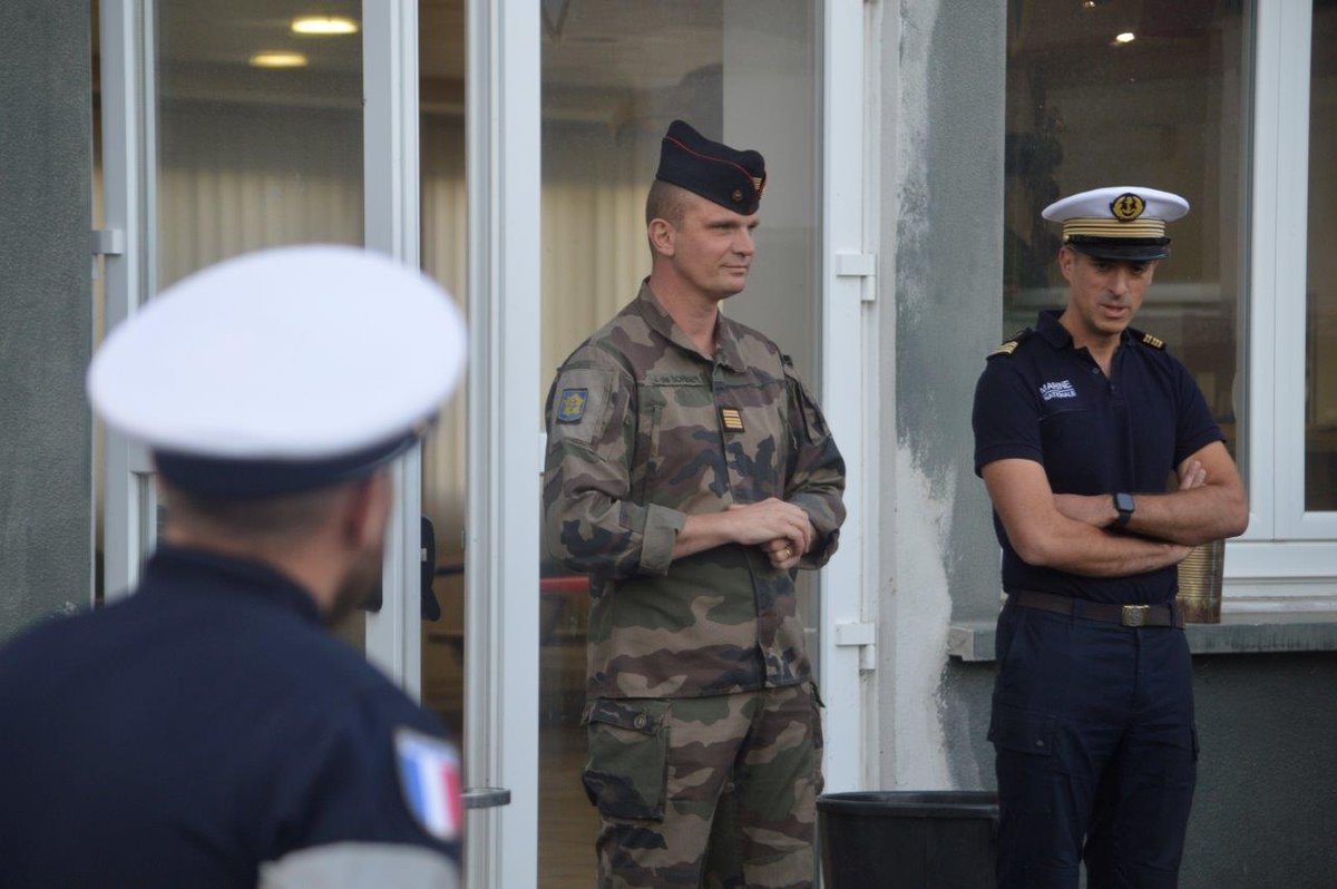 Joyeuse #JournéeDuMarin à nos camarades de la FREMM-DA #Alsace 🥨 Unité jumelle du RMT, nous partageons la même vocation de servir les armes de la France, en première ligne s'il le faut. À très bientôt à Meyenheim ou à Toulon 🫡