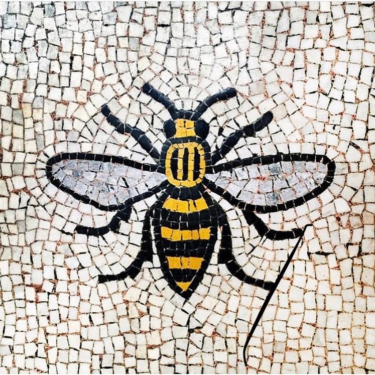 Today @ManCathedral, we will remember the victims and all affected by the Manchester Arena bombing 7years ago. Special prayers will be said at all our services and we will hold a minute's silence at midday 🐝 ❤️