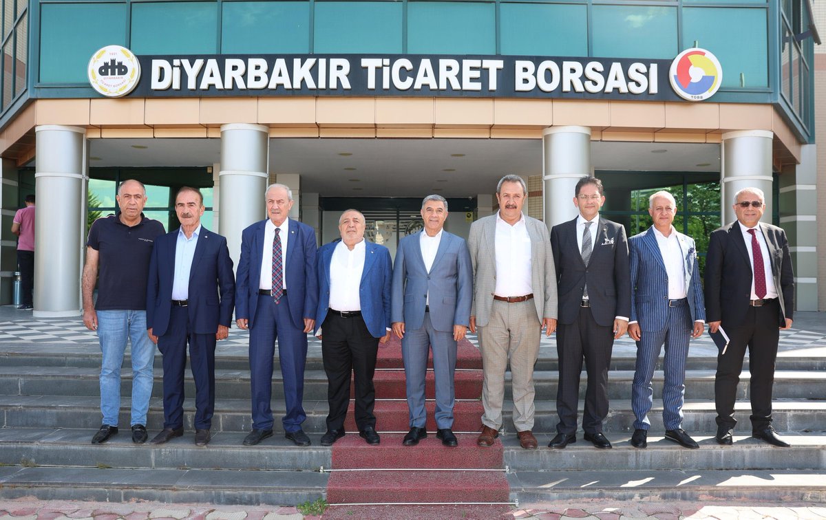 Mezopotamya ÜPAK Yönetim Kurulu toplantısı Diyarbakır, Adıyaman, Batman, Erzurum,  Kızıltepe Ticaret Borsası Başkanlarının da katılımlarıyla <a href="/borsadiyarbakir/">D.BAKIR TİC.BORSASI</a> ev sahipliğinde gerçekleştirildi.