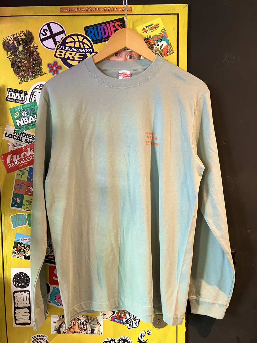 CLOVERS_STORE's tweet photo. 胸にワンポイントのみのシンプルなロンTです！
最近暑くなってきましたがまだ肌寒い日はあるので出番はありそうです✨
落ち着いたくすみカラーのボディなので季節問わずお勧めです！

ONE POINT LSTEE
M/L/XL ¥4,000-(+TAX) https://t.co/dUkt79ru3Z