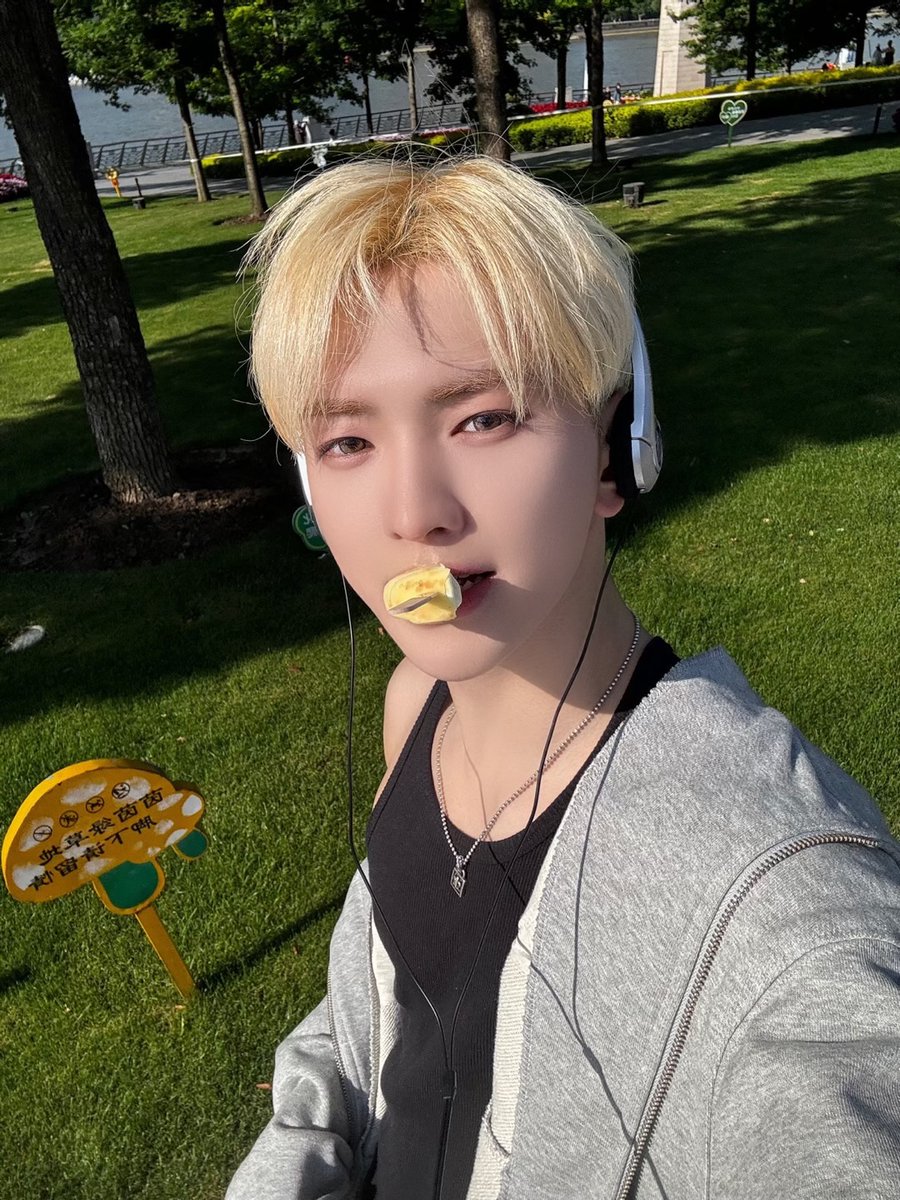 TPST_twt's tweet photo. [#LEW] 보구밍💛 https://t.co/V9SmZ6yEvd