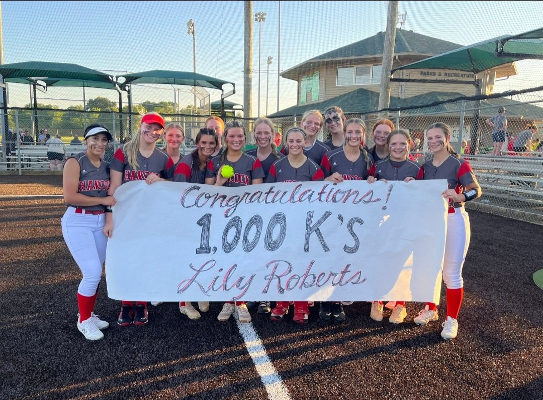 1027TheGame's tweet photo. The States only two females to ever have 1000 pts in basketball &amp; 1000 strikeouts in softball.  The 1000/1000 club is pretty exclusive.  @e_johnson_03 &amp; @Lilyroberts04 . https://t.co/ab87cttfKK