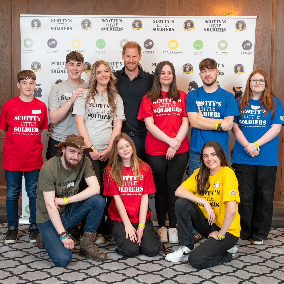 During his recent visit, #PrinceHarry dedicated time to a discussion with 9 members of our #ScottysCouncil. They shared their experiences of growing up without a parent, & the crucial support they receive from Scotty's. Read more: bit.ly/3UPT5My #MilitaryFamilies