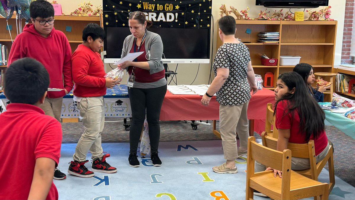 East Elementary School tweet media