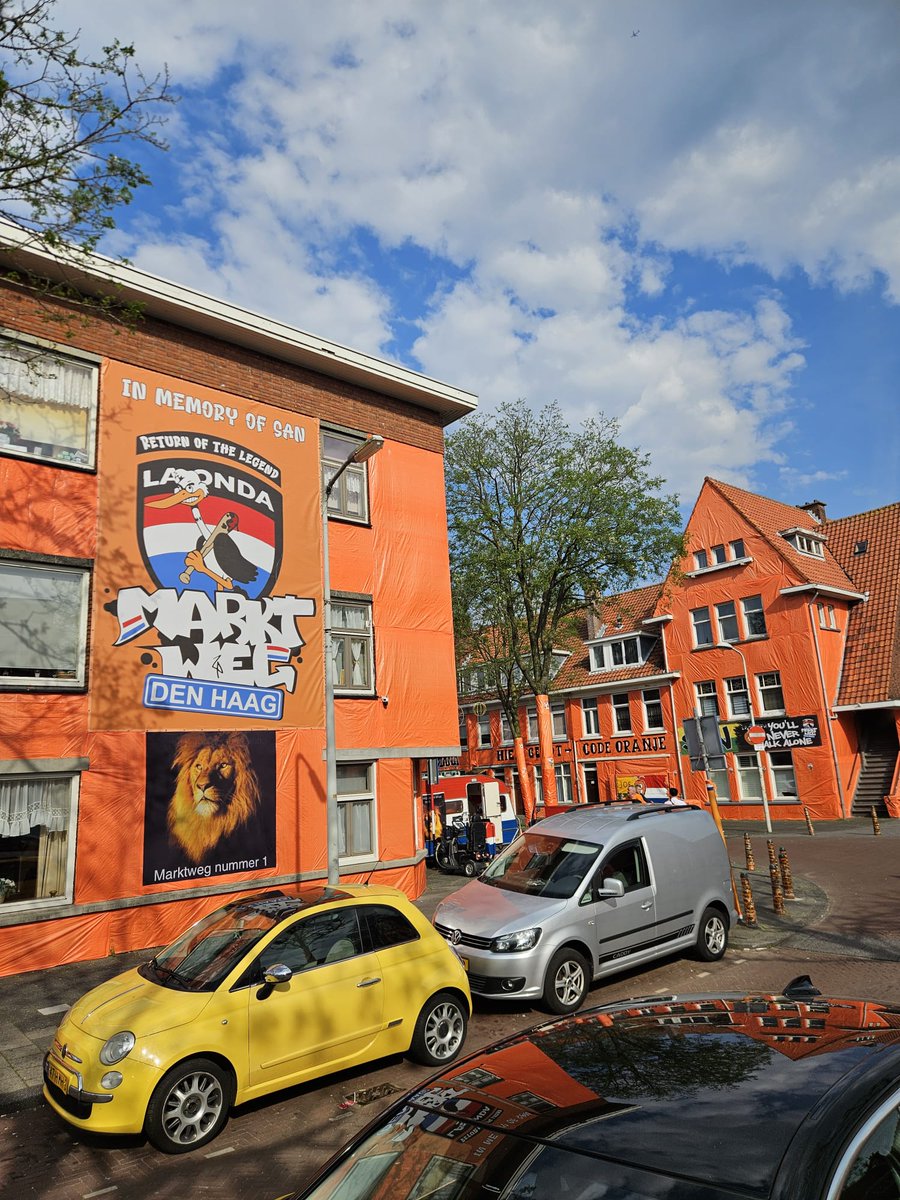 Deze straten kleuren al oranje voor EK voetbal: 'Vrij genomen om te versieren' rtl.nl/nieuws/artikel…