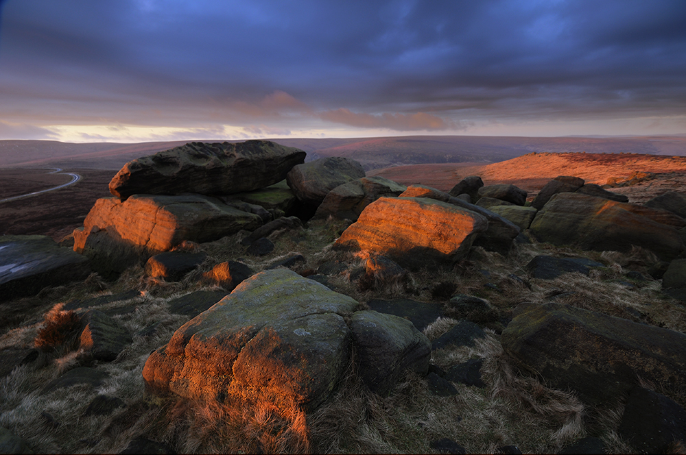 Sunrise at The Druid's Seat, on West Nab, Meltham Moor.
#photography