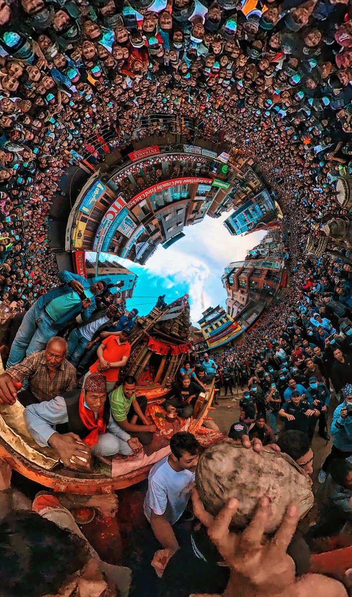 Interesting: Today is Nariwal jatra (थौ नैक्यालः लुईगु) in Lalitpur. The Coconut will be dropped from top of the 65ft tall chariot at Lagankhel around 5 PM. (नरिवल समात्ने व्यक्तिको पहिलो सन्तानको रूपमा छोरा जन्मिन्छ भन्ने मान्यता छ।)

Pic. Suprince Shakya