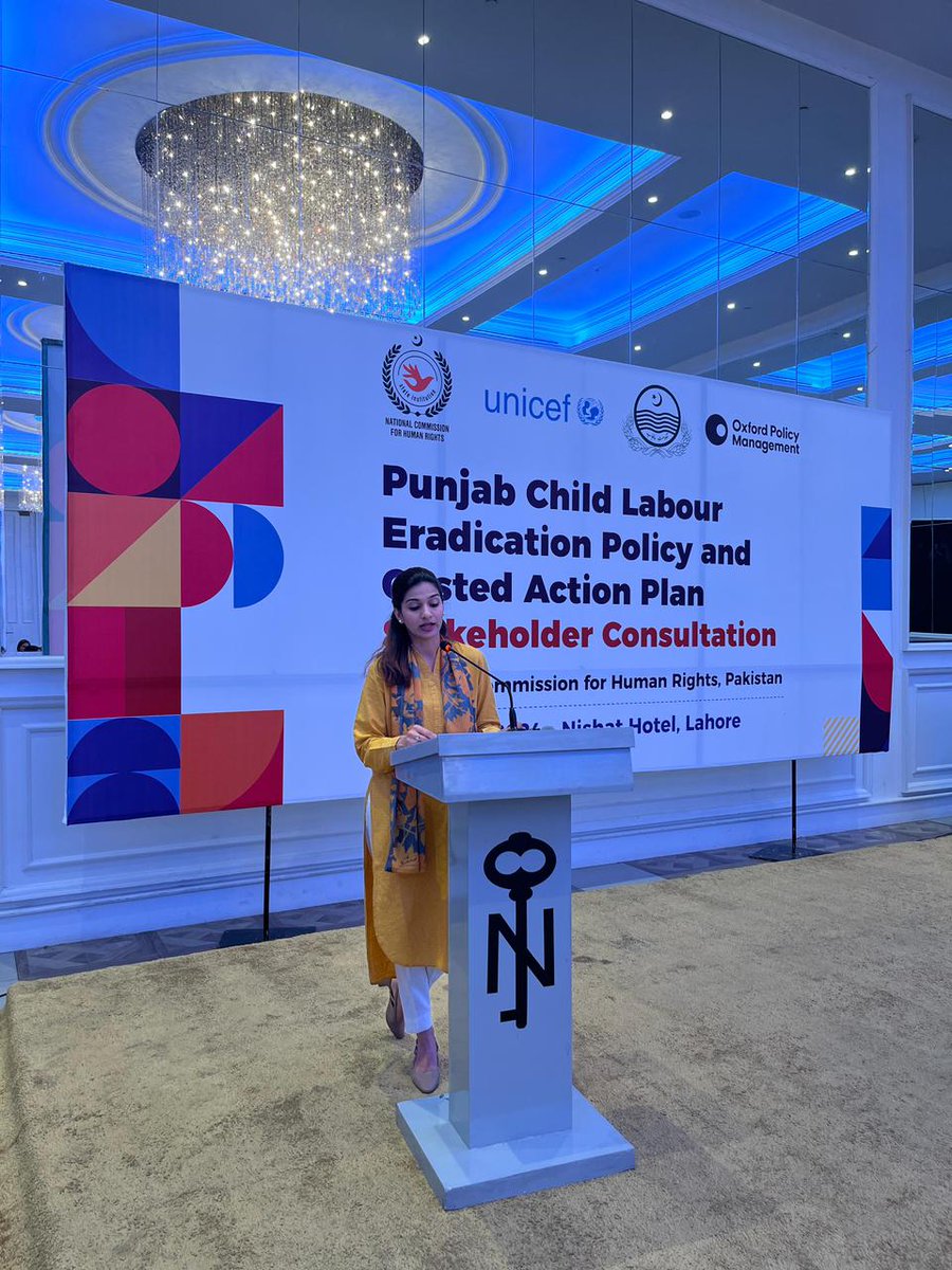 Member Punjab @meheknaeem @NCRC_Pakistan shared her insights and strategies at the Stakeholder's Consultation on the Punjab Child Labour Eradication Policy and Costed Action Plan. She highlighted the Commission's efforts to curb child domestic labour and appreciated