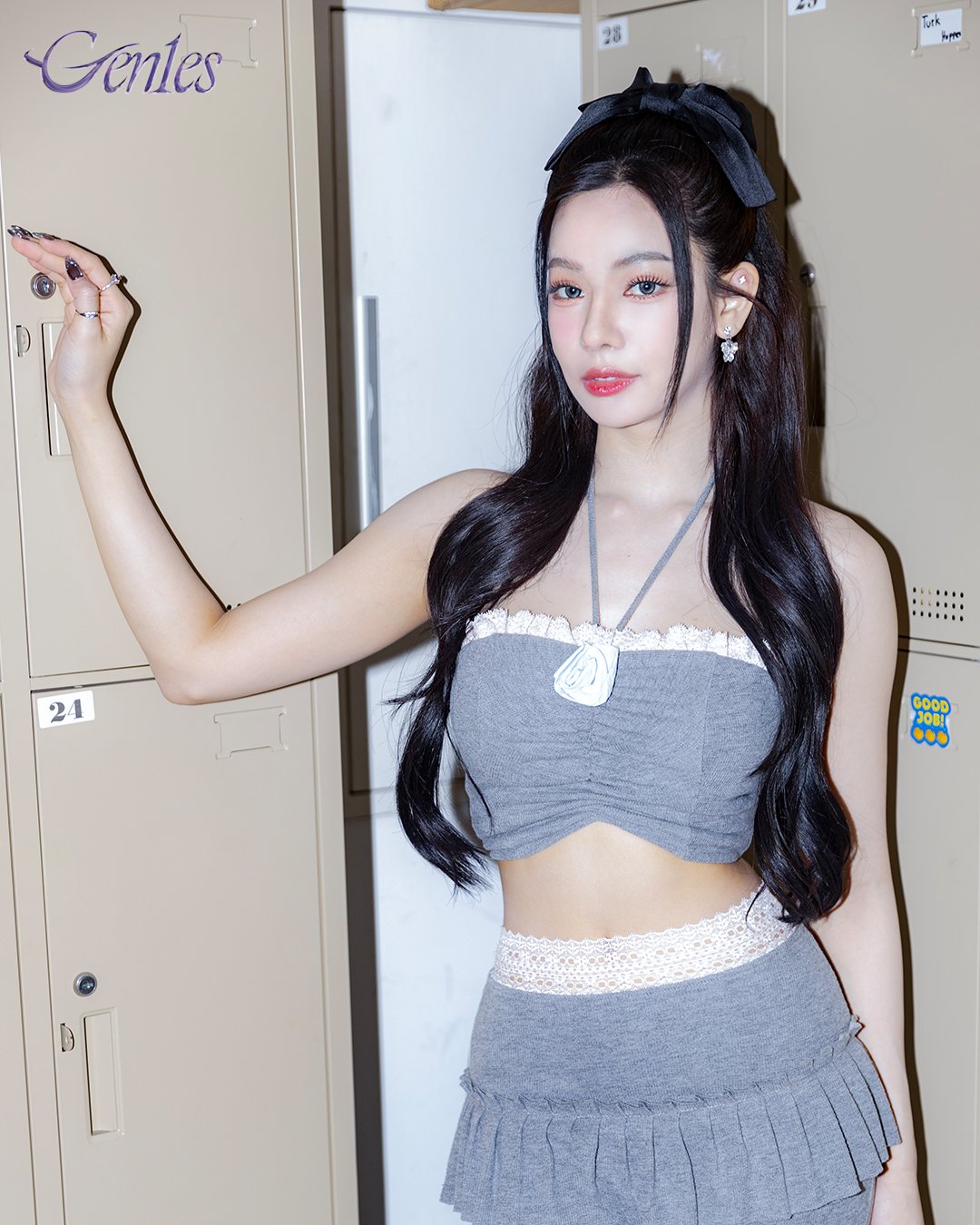 GOKWzNrbIAAuSEo?format=jpg&name=large