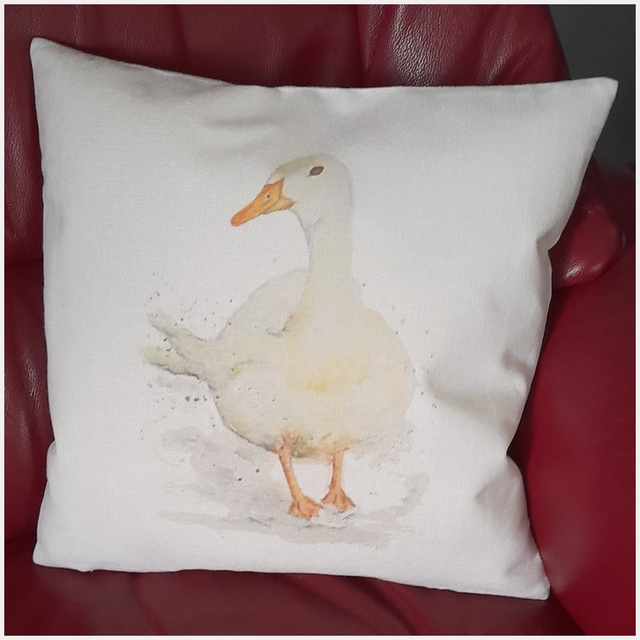 Country Cushion

Beautiful country linen cushion featuring my duck artwork. Ideal for a sun room or conservatory 
art-by-lacey.sumupstore.com/product/countr…
#EarlyBiz #homeware #MHHSBD