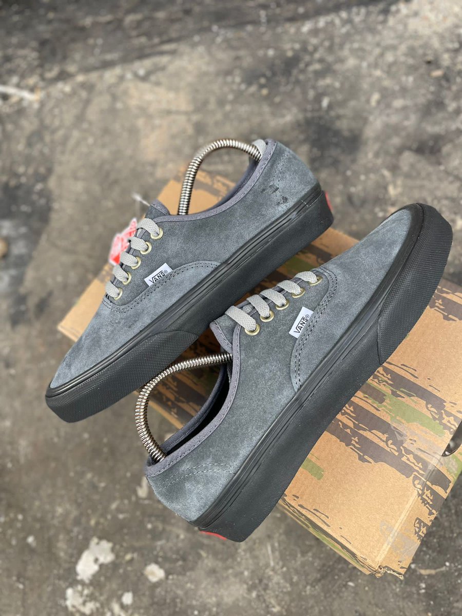 Watu wangu wa Vans, kuna Mali🔥 Suede Leather Vans Size 36-45 @ Ksh 2,550 Call/WhatsApp 0748904530 or DM @foot_trends (Butita #WhatsApp Ndindi Nyoro Aoko Rachel Ruto President William Ruto Shame Michelle Ntalami DP Gachagua Poch Steve Harvey Tyler Perry Chelsea Pauline)