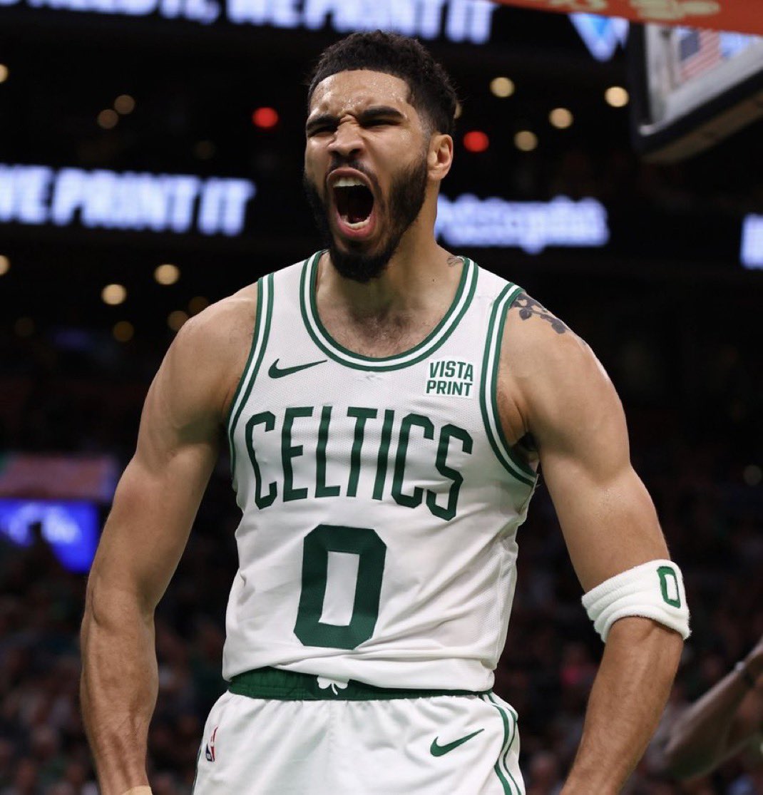 Los Boston Celtics ponen el 1-0 en la Final del Este tras imponerse por 133-128 a los Indiana Pacers en la prórroga 📊 Jayson Tatum: 36 puntos, 12 rebotes Jrue Holiday: 28 puntos, 8 asistencias Jaylen Brown: 26 puntos, 7 rebotes Tyrese Haliburton: 25 puntos, 10 asistencias