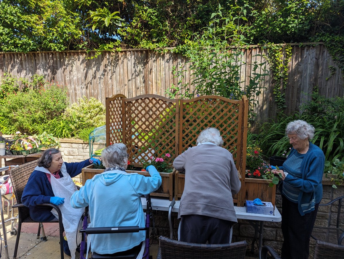 The #ChelseaFlowerShow has encouraged many residents in our care homes to get creative with their green fingers! From flower arranging to gardening clubs, residents have been busy making their homes look beautiful and smell blooming lovely! 💐 #gardening #care #carehome