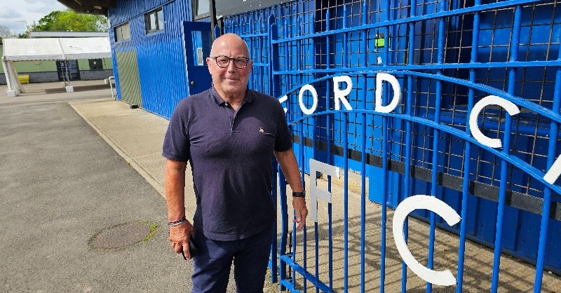 OxCityFC's tweet photo. 🤝 Oxford City are proud to announce the appointment of Andy Sinnott as the club’s new Chairman. 

Andy is respected across Oxfordshire football having spent decades either coaching, managing or helping clubs locally. 

🗞 Read more by clicking the image below. 

#OCFC
