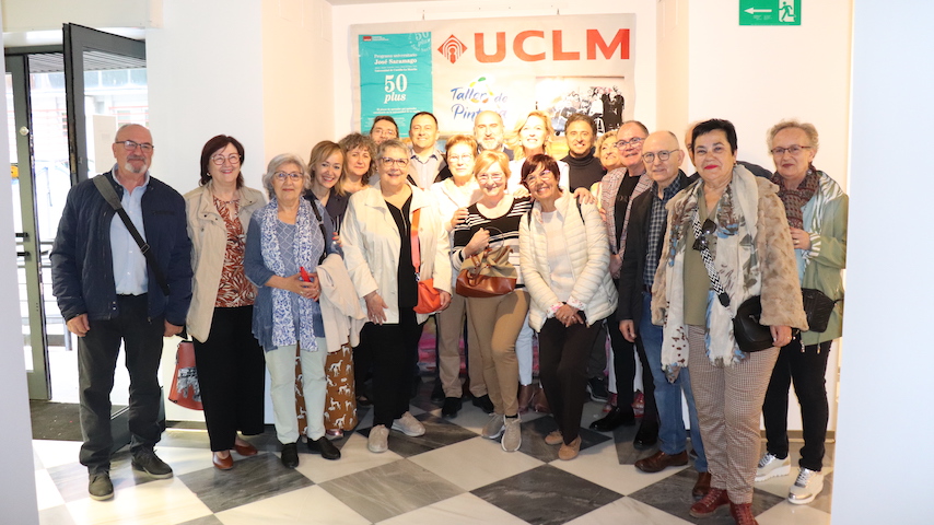 El Campus de Cuenca acoge hasta el 2 de junio la exposición “Talleres de arte en el Programa José Saramago IV”. uclm.es/noticias/notic…