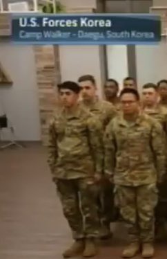 Yo_se_tu's tweet photo. @SVHM_GiftCrates @NMInfidel @comlabman They are indoors at Camp Walker in South Korea, and are at attention. In that case, the squad leader salutes on behalf of their squad https://t.co/bqWvuRbgAV