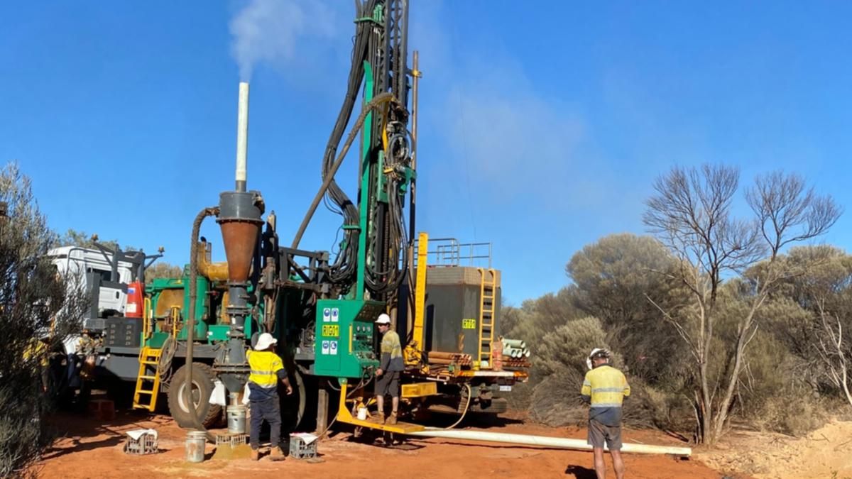 Mount Ridley Mines has delivered an impressive maiden resource estimate of 168 million tonnes at 1201 parts per million total rare earth oxides for the Mia prospect at its namesake project near Esperance.  #BULLSNBEARSWA buff.ly/44UppRC