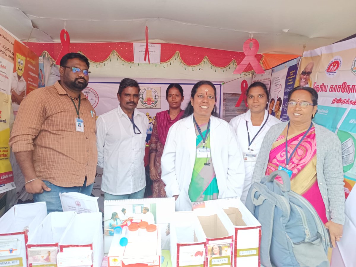 As part of our awareness generation efforts, the Dindigul District unit team has set up HIV/AIDS awareness stalls at the Kodai Flower Show 🌸 in Kodaikanal, Dindigul District. Informative IEC materials were distributed to the public 📚.

#TANSACS
#CandleLightMemorial
#ICLM2024