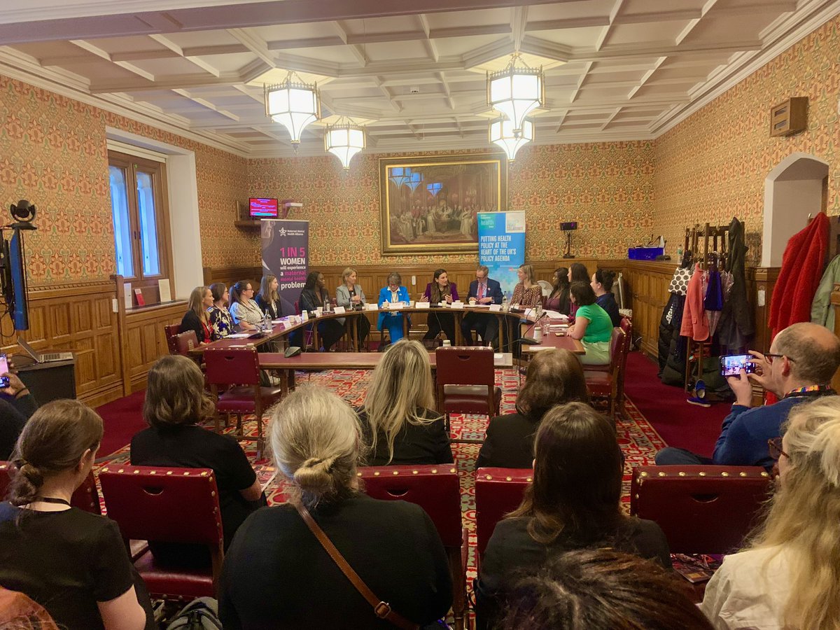 Such a privilege to be invited as a speaker at the 'Agents of Change' Business Roundtable at the House of Lords. Co-hosted by the @MMHAlliance & chaired by @lucianaberger . I shared the panel with influential figures such as Debbie Wosskow OBE (Multi exit Entrepreneur), Tania