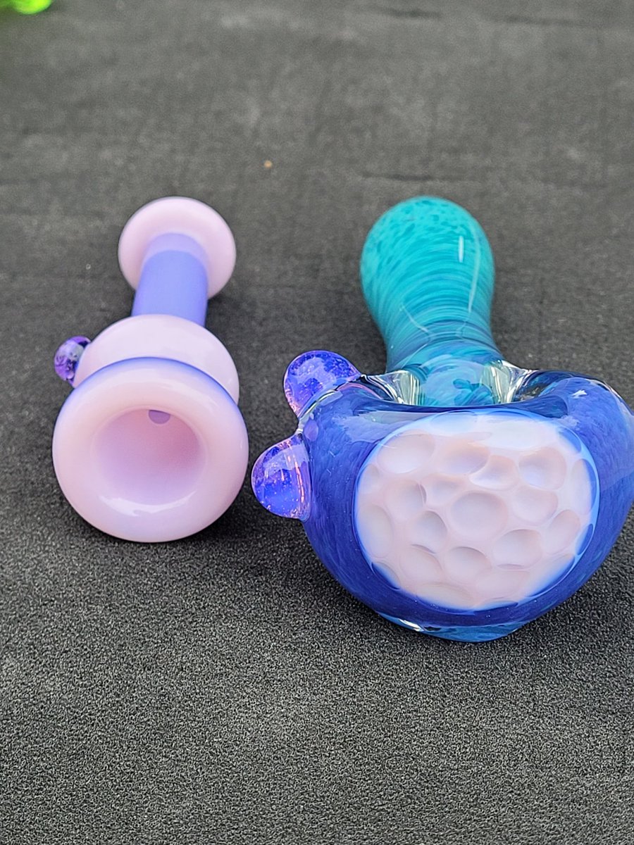 #chillum #glasspipe #pink #purple 
#mmemberville #420friendly 

toonsart.etsy.com