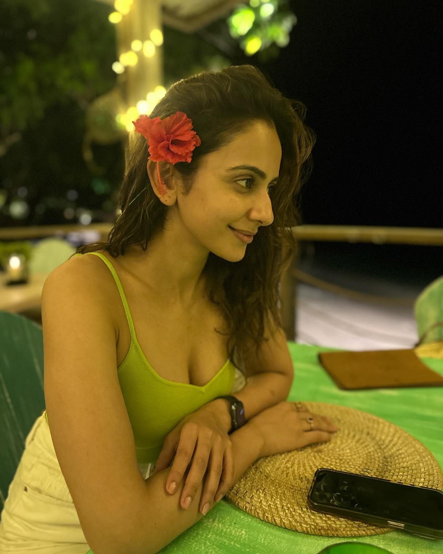 GOKfjN6boAAx9on?format=jpg&name=large