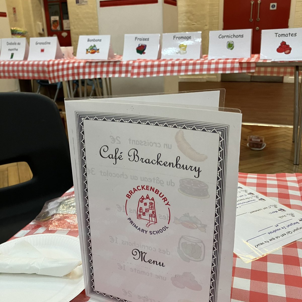 brackprimary's tweet photo. ๐ซ๐ทMadame Martinโs French cafe is ready for the Year 4โs to enjoy! Bon appetit! ๐ฅ๐ซ๐ท #primarymfl #primaryfrench https://t.co/Yg3xwnfRK3