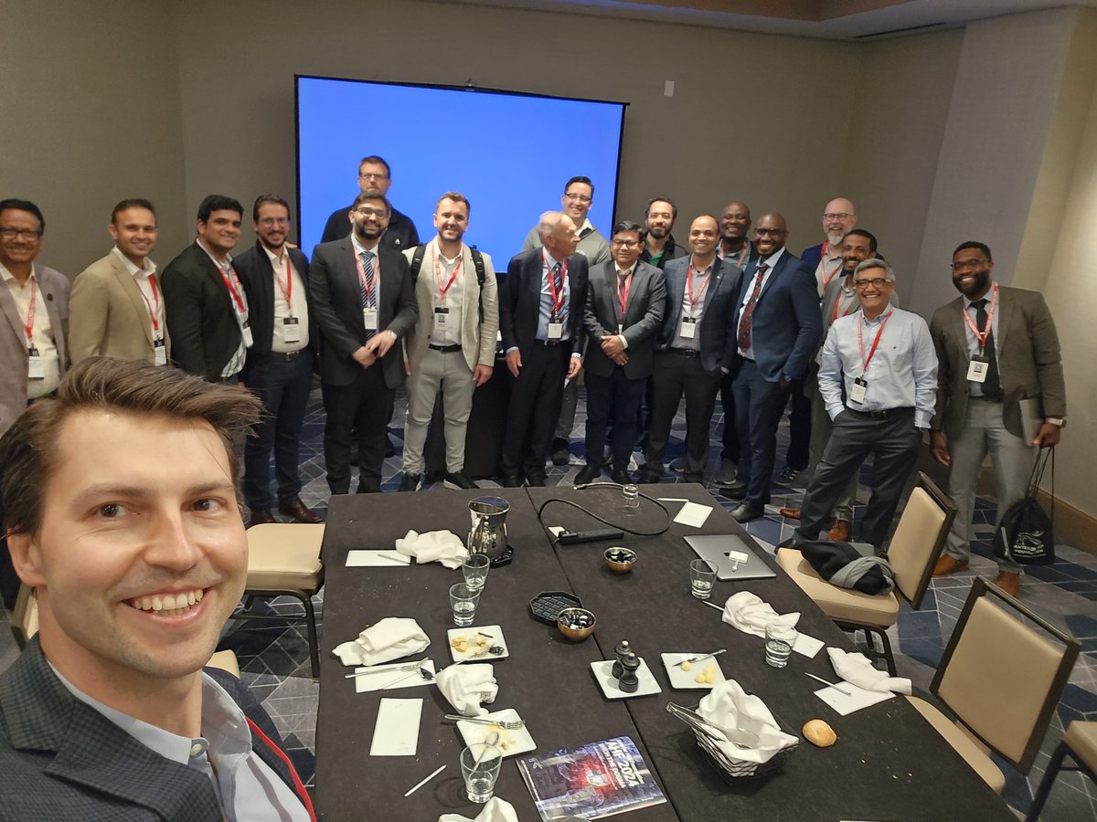 It was an honour to be awarded one of 20 Burkle fellowships to attend <a href="/AAHips/">Anterior Hip Foundation</a> 2024 in Nashville. It was a great learning opportunity &amp; I was able to present a difficult  case from The Gambia and see how we might adapt DAA to our practice #DitchTheDogma #OrthoTwitter