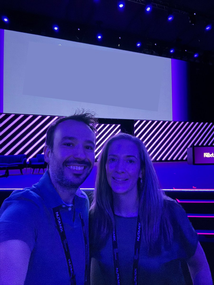 pipoe2h's tweet image. Getting ready for our @nutanix .NEXT 2024 tech keynote with @laurajordana22 #NEXTConf