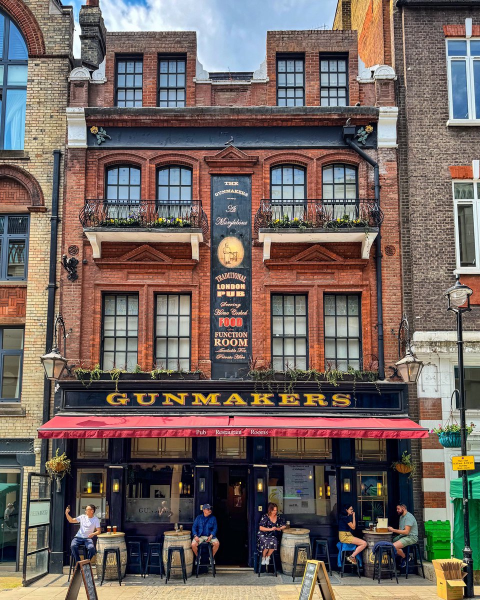 Gunmakers pub in Marylebone