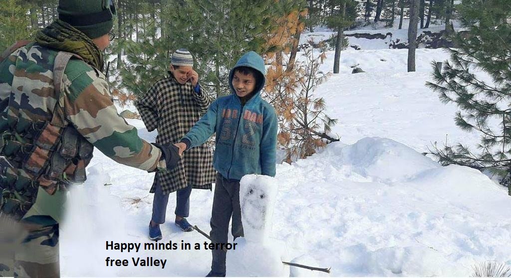 RehmatWani's tweet image. Dedication of Indian Army in Kashmir guarantees people&apos;s safety &amp;amp;  awam, maintain stance against terrorism#TerrorStatePak #AntiTerrorismDay #PeacePrevails #UnityAgainstTerror #EndTerrorism #Bravehearts #SecureNation #terrorismfreekashmir #terrorfreekashmir #WorldAntiTerrorismDay