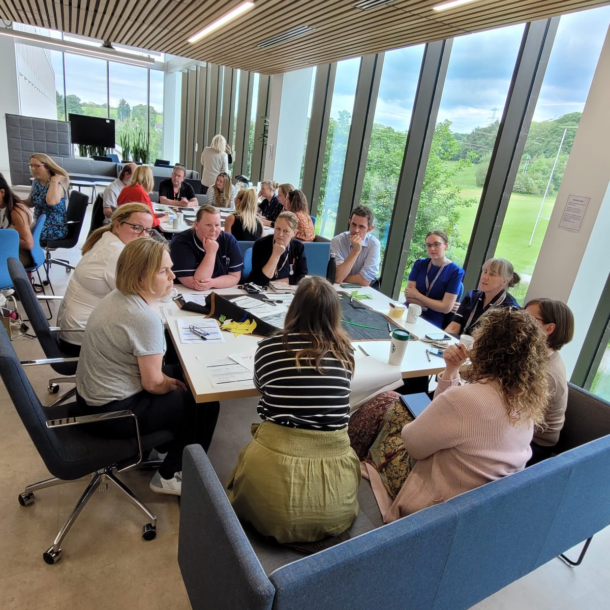 Some fantastic locality partnership collaboration at the @LancasterCC district Vulnerable Communities Workshop yesterday @LancasterUni led by Claire Niebeski @LSCICB and @PatelYak CEO of @LancasterCVS @WeAreLSCFT @traceann321 @MartinUrty1 @UHMBT @changegrowlive @LambTamasin