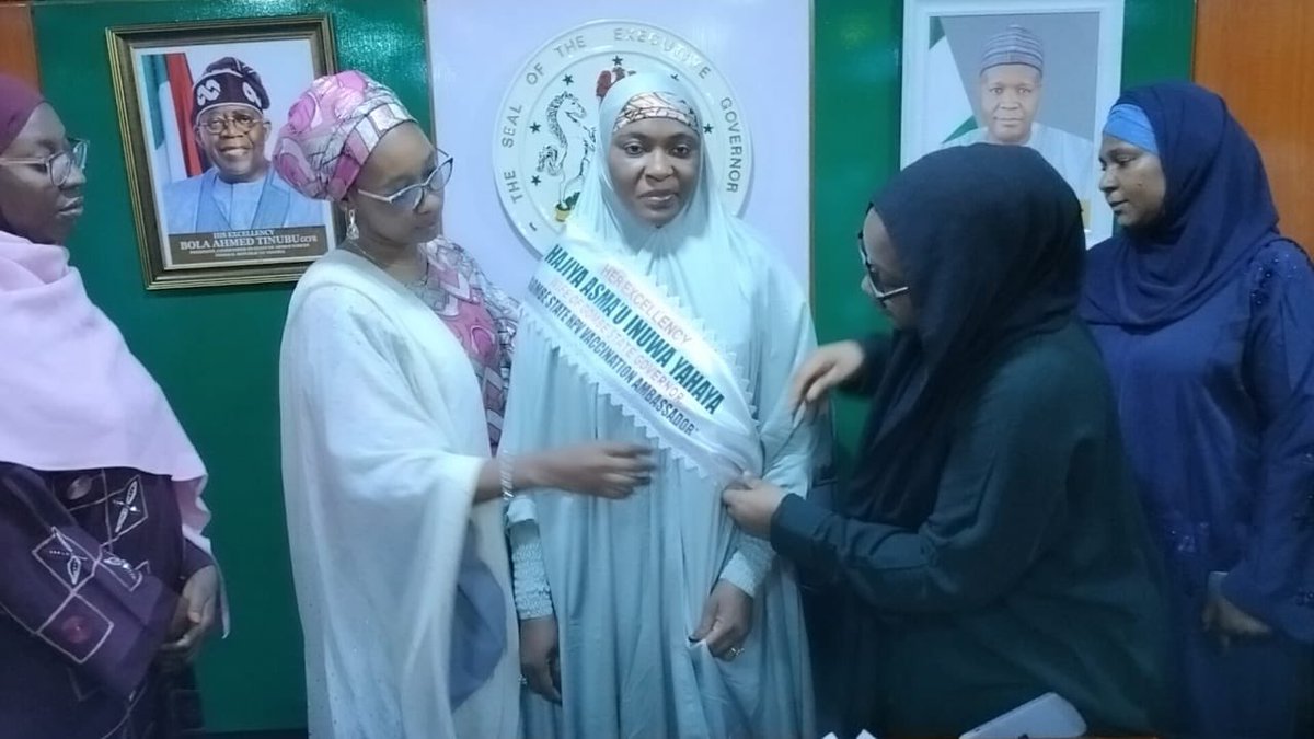 Yesterday, a delegation comprising National Supervisors from the NPHCDA and Development Partners, led by the Gombe State Honourable Commissioner for Health, Dr. Habu Dahiru, engaged with the First Lady of Gombe State, Hajiya Asmau Inuwa Yahaya, to discuss the introduction of the