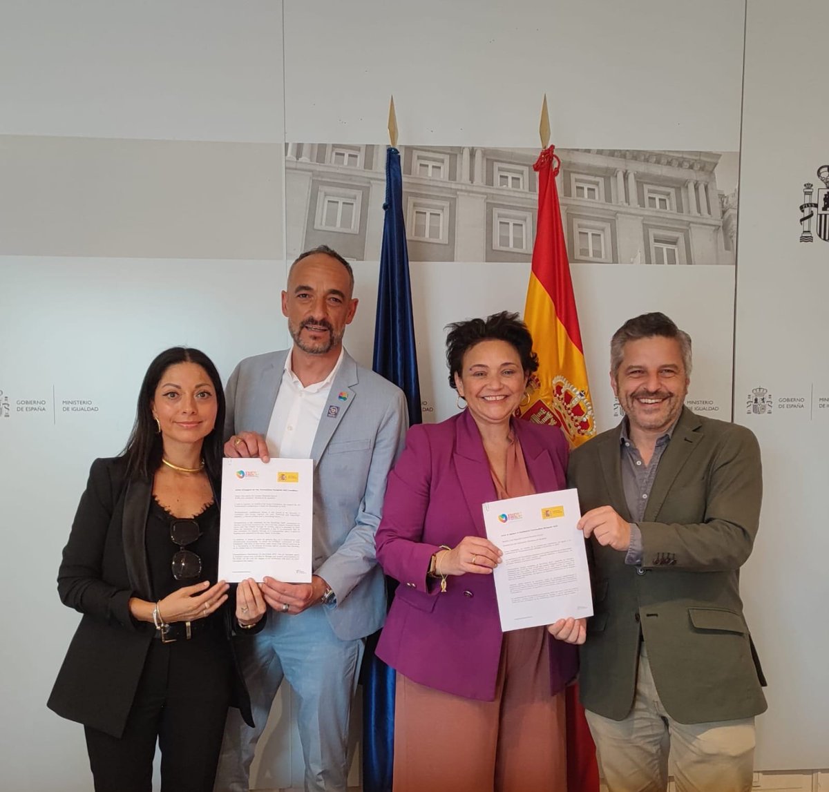 El DG de LGTBI, @juliovalleiscar, recibió en el día de ayer a la Alcaldesa de Torremolinos y a varios colectivos del municipio con el fin de mostrar nuestro apoyo institucional a su candidatura al Europride 2027.