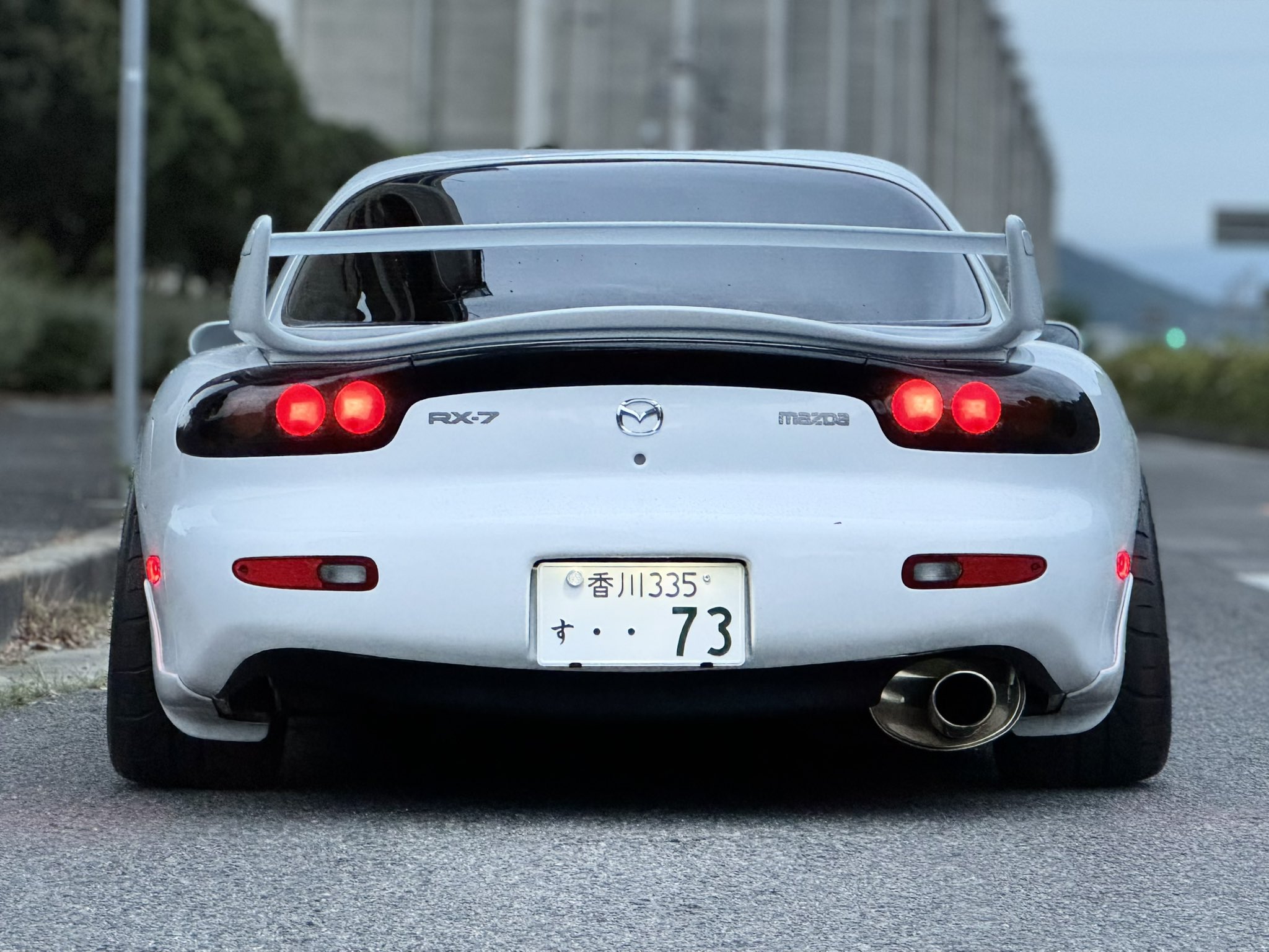 Yahoo!オークション - マツダRX-7 FD3S 6型 純正後期