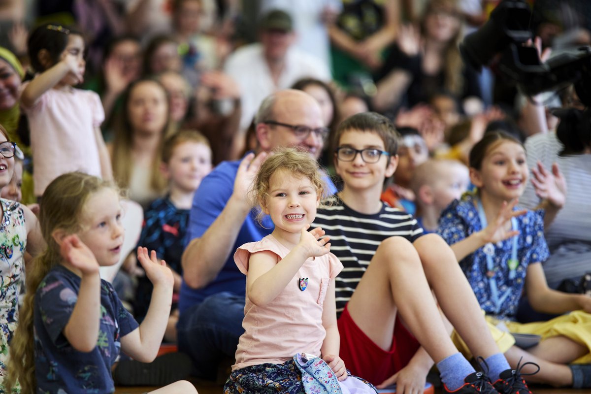 We're getting some brilliant photos of the #BluePeterBookClub Live event at Central Library. We hope everyone had as much fun as we did! 🎉 @ManCityCouncil @readingagency @cbbc @CBeebiesHQ @ace_national @Q20Events