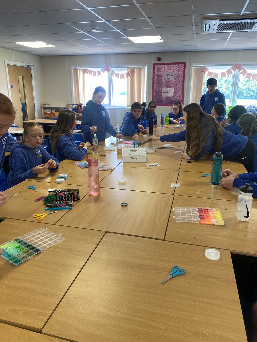 Miss Campbell tweet media