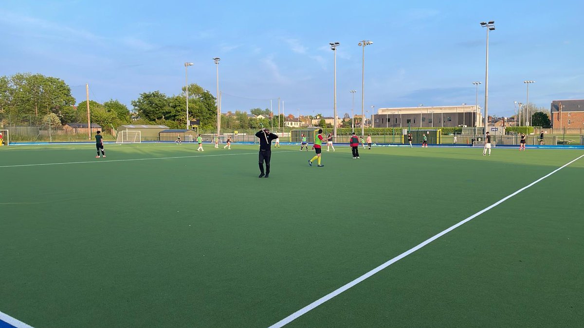 Summer Social Hockey has started at Railway. Every Tuesday 730pm and Saturday 12 noon until the end of July. All new players welcome. Please DM us for registration link
