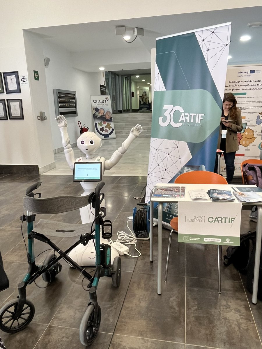 Rosa_Mendz's tweet image. Tecnología al servicio de los ciudadanos y los cuidados en el #Congresoeconomíaplateada 

#EFESImpact #socinn #empresasconimpacto 
#silvereconomy