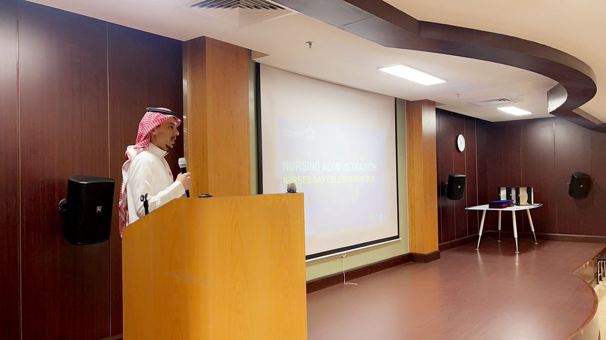 Cluster3Riyadh's tweet photo. تحت شعار #تمريضنا_مستقبلنا الرئيس التنفيذي لـ #تجمع_الرياض_الصحي_الثالث د.احمد بن شندل العنزي يدشن فعالية #اليوم_العالمي_للتمريض بـ #مستشفى_الدرعية ويكرم منسوبي التمريض . https://t.co/Yiu3NgjNa9