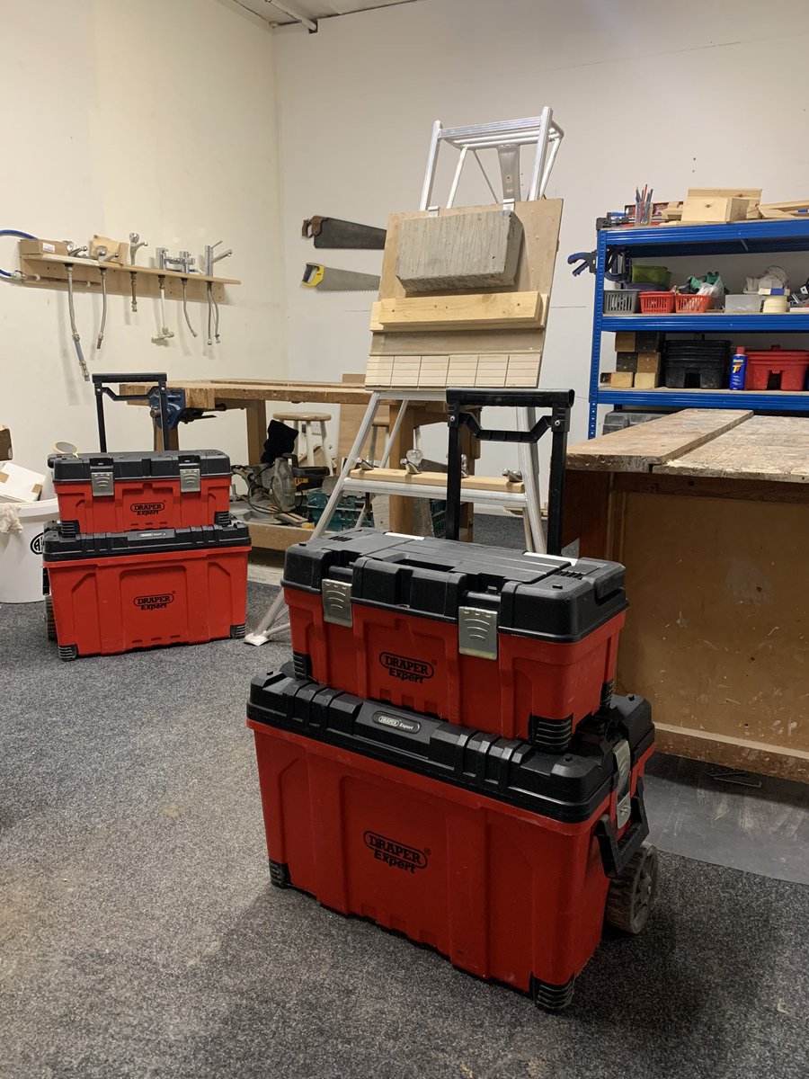 Can’t wait to be part of #weinventedtheweekend so we dusted off our @draper_tools yes’day, as we were invited to speak at @womensinstitute in #stockport 

What a fantastic evening, meeting everyone and imparting some #DIY hints and tips. 
<a href="/WITWeekend/">WeInventedTheWeekend</a> 
#lovemyjob #manchester #diy