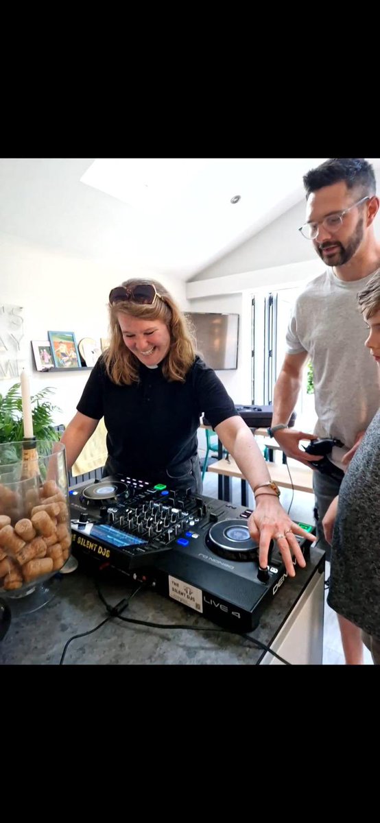 Just a normal day in life of a Rustington priest… DJ lessons from our church family! 🙌💥💯