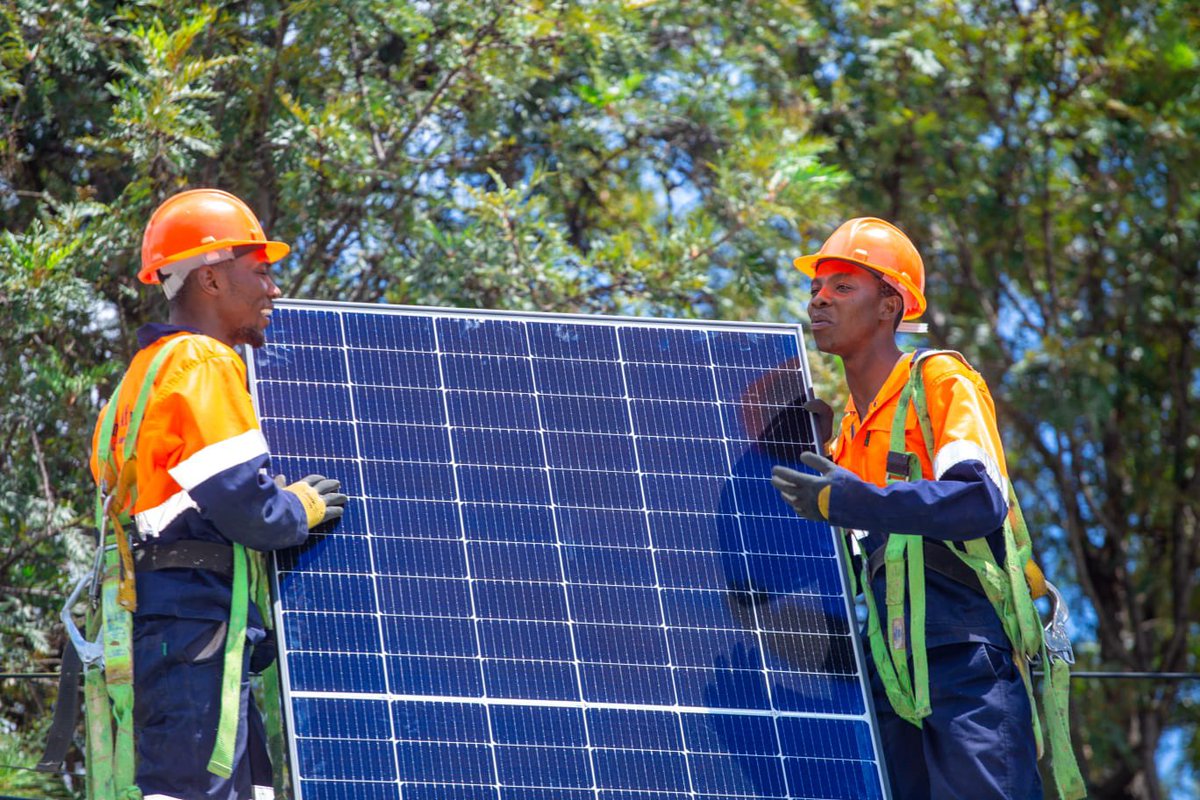 ShinkoSolar's tweet photo. The city of the Sun, The city of Kings. The value of the sun is compared to non, unless you invest in Solar the sun is for light and basking.

To those who invest in solar, the sun means more. It is hope, it is power & it empowers dreams.

Generating the much needed alternative electricity, the #SUN is driving human progress by providing energy for industry,farms, mines, schools, homes just to mention a few.

Lighting Communities & Powering progress. Located in the City of Bulawayo is SHINKO AFRIKA, a company specializing in harnessing & maximizing the benefits of the sun for humanity.

Located in the CBD at Shop Number 6 Inala House, Cnr Five Street/13th Avenue.

In SHINKO, the Bulawayo & Matebeland community has the blessing of experience, integrity in delivery of quality & effecient solar systems.

We take this opportunity to introduce one of latest projects done for the Zimbabwe International Trade Fair company. An exhibition of perfected art in delicate of Solar systems, providing power where & when it’s needed.

A 15kw Solar System comprising of 24 x 460W Canadian Solar Panels, 3 x 5kw Growatt Hybrid Inverter Units, 28.8kwh Lithium ion Battery Bank.

If you are looking for working solar solution, there is a Tried, Tested & Trusted name which is SHINKO. Bringing you carefully selected brands, delivered through carefully crafted hands & minds.

This where you Order the SUN & we carry the SUN to your house!!!
https://t.co/NJzqEZy68D 

Get in touch with our sales teams
Bulawayo +263777522895
Harare +263714730816
Mutare/Chipinge +263779248267

#HelloSHINKO #solarsystem #lithiumbatteries
#canadiansolarpanels #bulawayozimbabwe