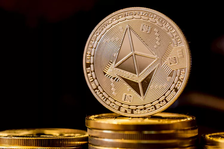 🚨🚨Danas je u pripremi nov video koji izlazi u 6pm vezan za  #Ethereum ali i za njegov ekosistem koji nas sve i tekako zanima ☘️. Video će se baviti "price actition " a ne fundamentom tako da će targeti biti svima zanimljiviV.  Ono što možete da učinite za nas 🤝 jeste da