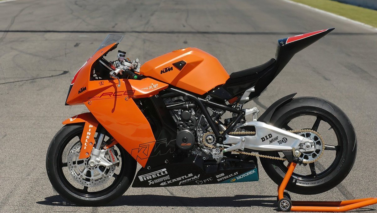 KTM RC8R