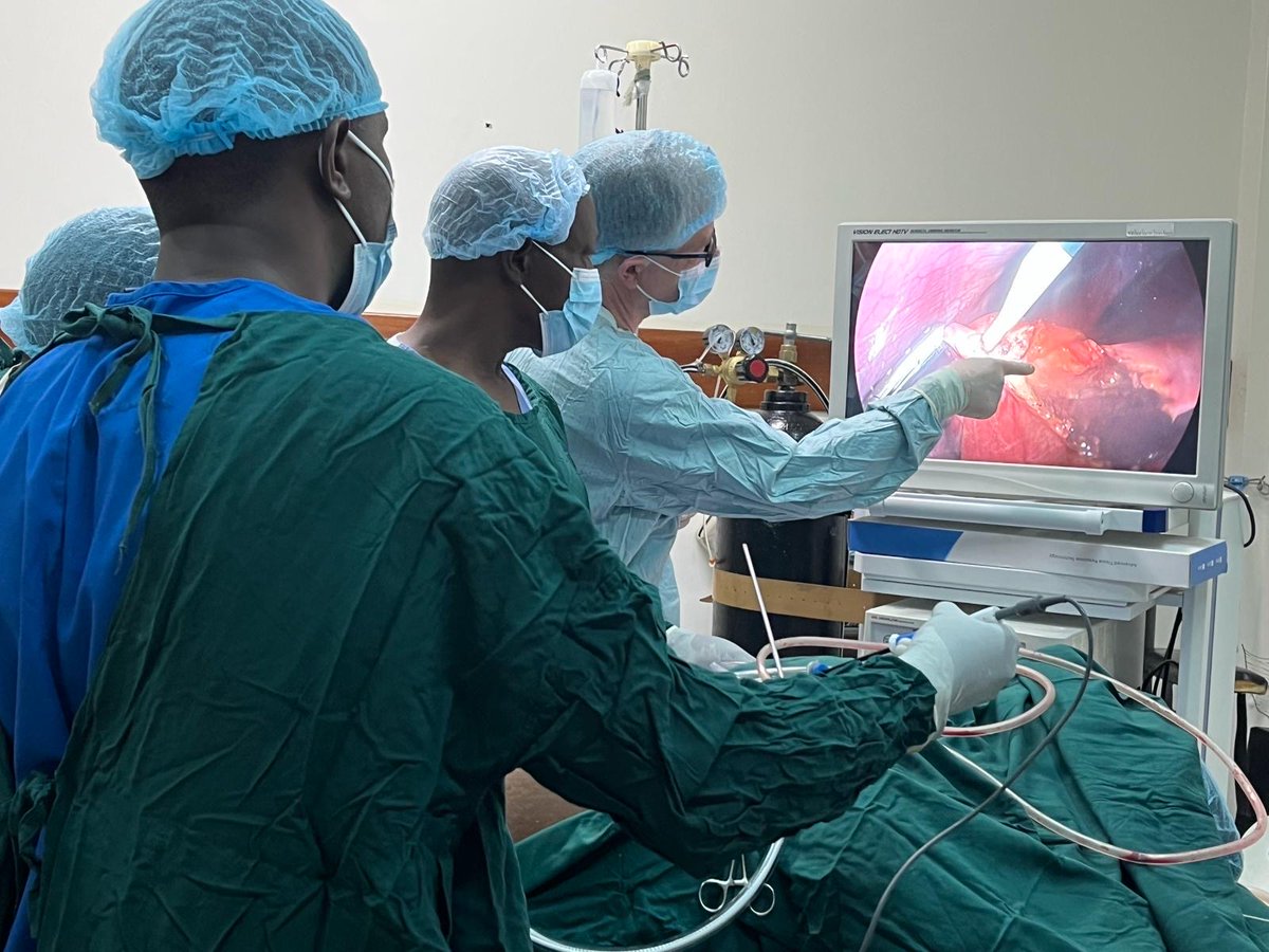 Bringing Life-Saving Training to Uganda 🌍 Thanks to over £2,000 raised by our linked charity Rays of Hope, we provided vital training in laparoscopic surgery at Mengo Hospital in Uganda from experts @Leedshospitals Learn more▶️ ow.ly/Asw750RMZqV