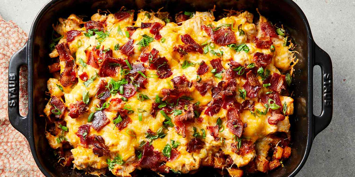 What's for dinner tonight ❓ 
How about a quick and easy BUFFALO CHICKEN & POTATO CASSEROLE, perhaps❓ 🍽️ 🏠🤤
#home #yummm #dinnertime #easymidweekmeal #kitchen #familytime #fromthekitchen #KathiMeyerSullivan #BHHSevolution #KMSrealtor #realtor #theDSGal
allrecipes.com/recipe/229964/…