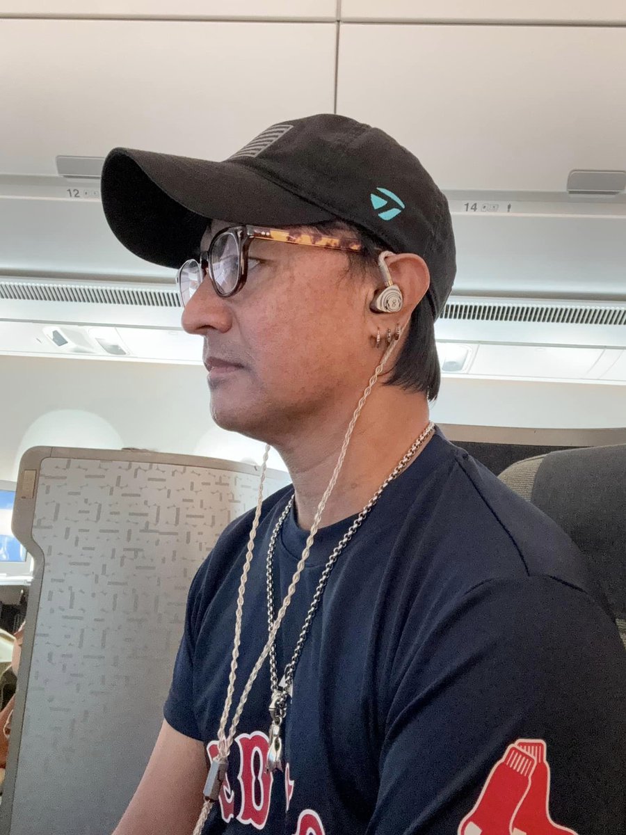 Band #PowerStationのアルバムの中で、あなたが一番好きなのはどれですか？バンドの歌手の一人であるMr. Youは、Elysian Pilgrimとその音楽に深く共感しているようです。
- 無情の情書
- 明日の明日の明日
- 背叛情歌
- 再見我的愛人
- 继续转动
- 光
#音楽 #オーディオファイル #Pilgrim