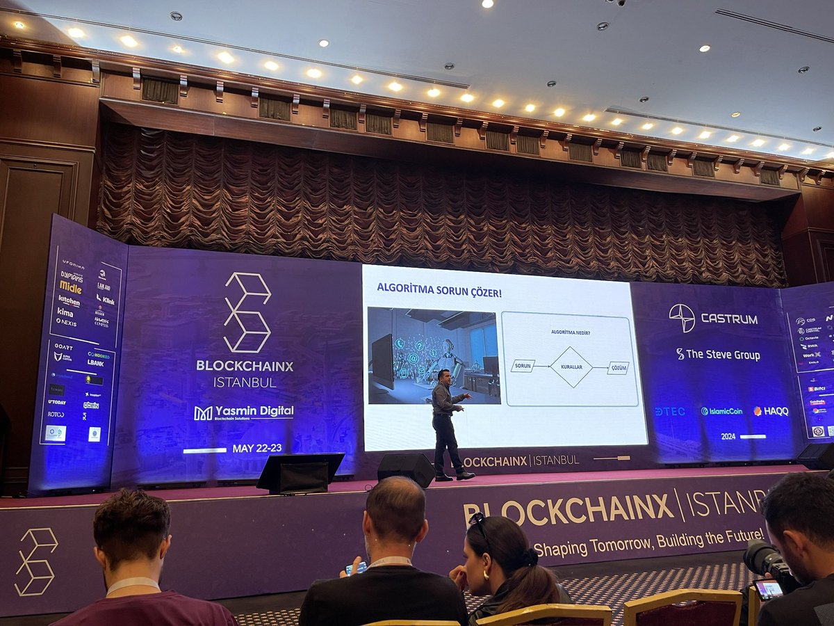 CryptoEnes94's tweet image. @BlockchainXIst 

@kivancozbilgic 
#castrumcapital #blockchainx #istanbul